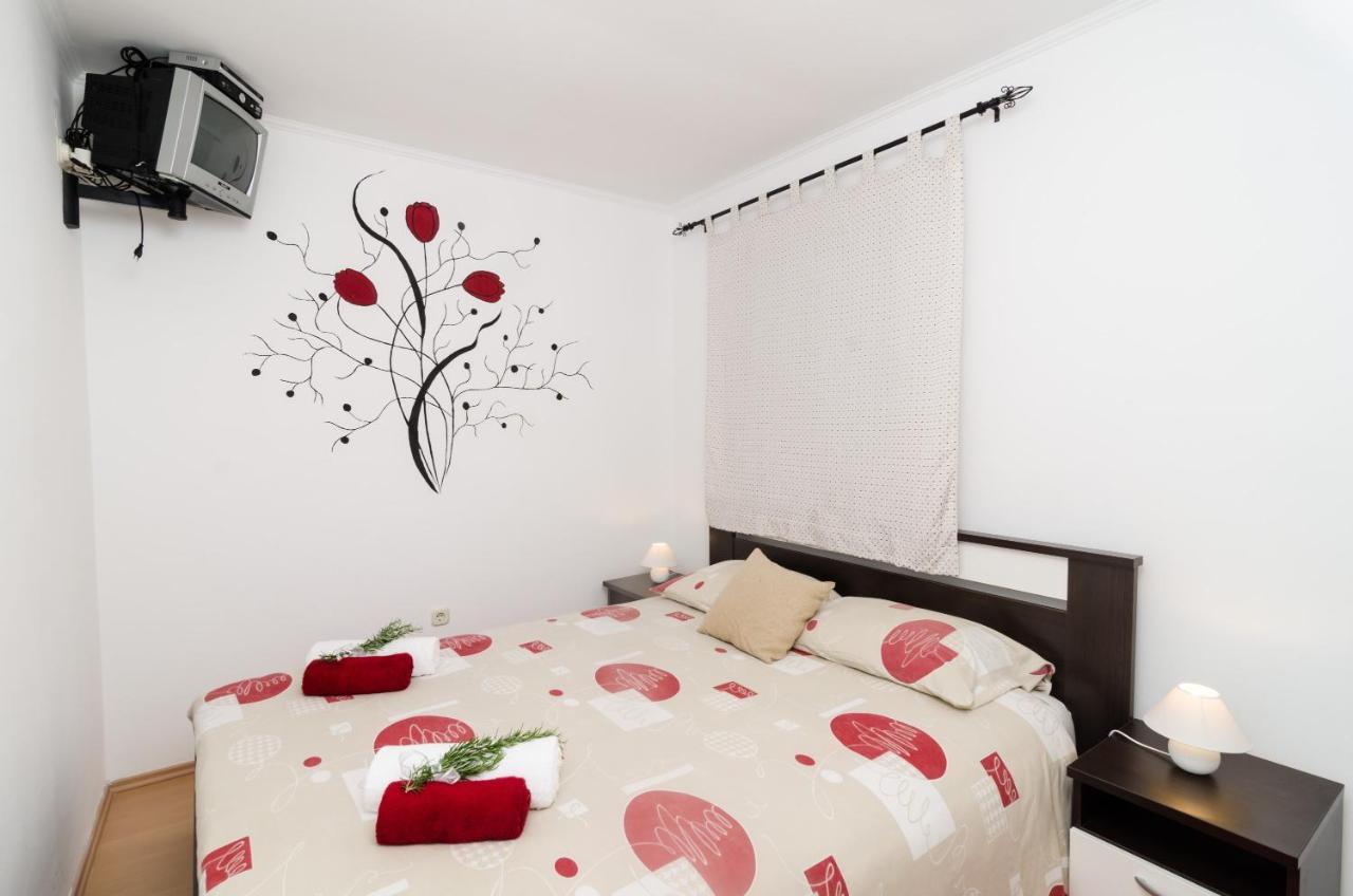סלאנו Apartment Giovani מראה חיצוני תמונה